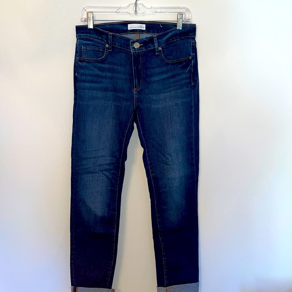 Women’s LOFT Modern Straight Jeans - size 6 (28)